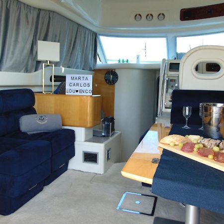 Payva & Branco Boats Iate Privado Em Cascais 호텔 외부 사진